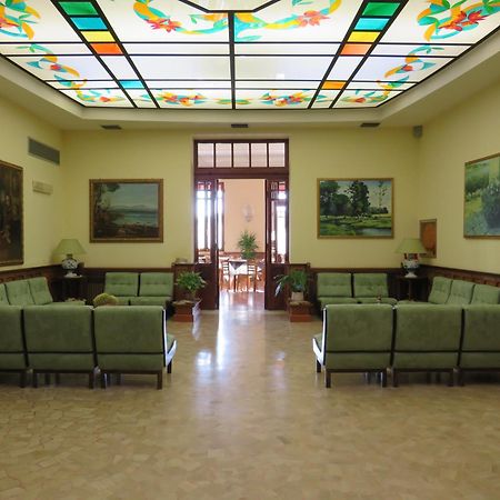 Hotel Antico Borgo ริโอโล แตร์เม ภายนอก รูปภาพ