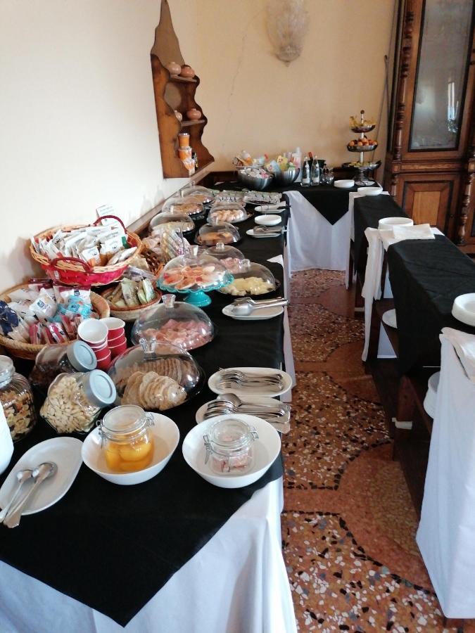 Hotel Antico Borgo ริโอโล แตร์เม ภายนอก รูปภาพ