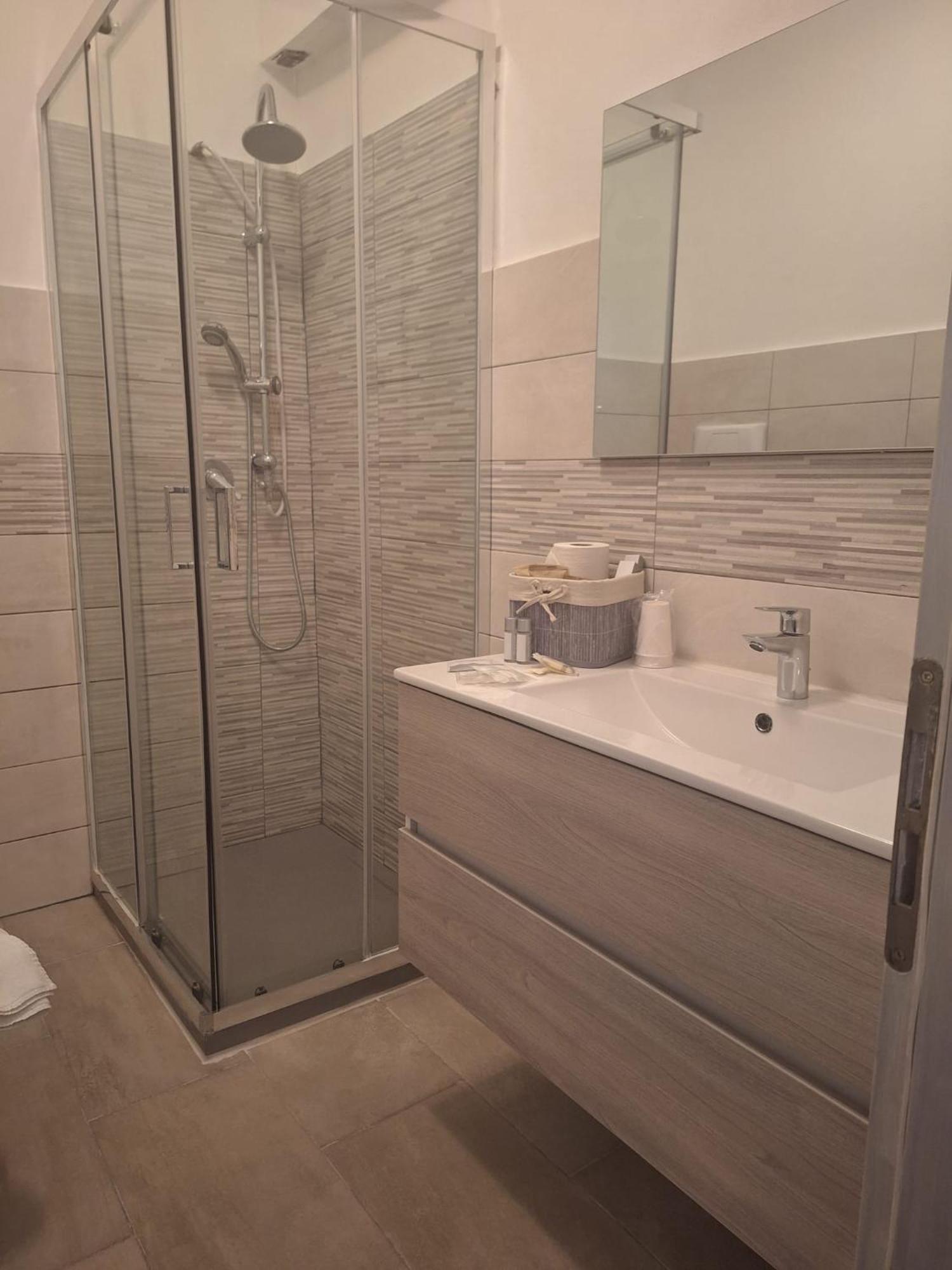 Hotel Antico Borgo ริโอโล แตร์เม ภายนอก รูปภาพ