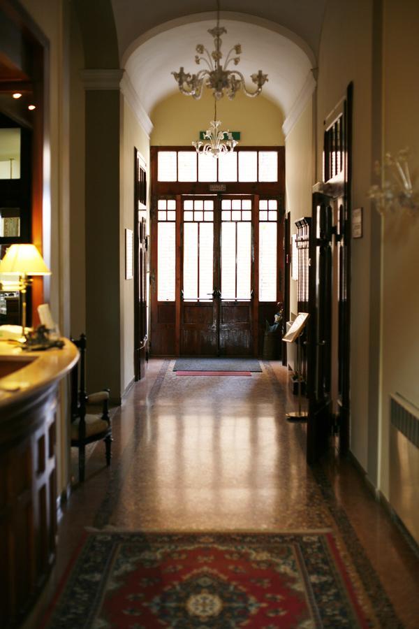 Hotel Antico Borgo ริโอโล แตร์เม ภายนอก รูปภาพ