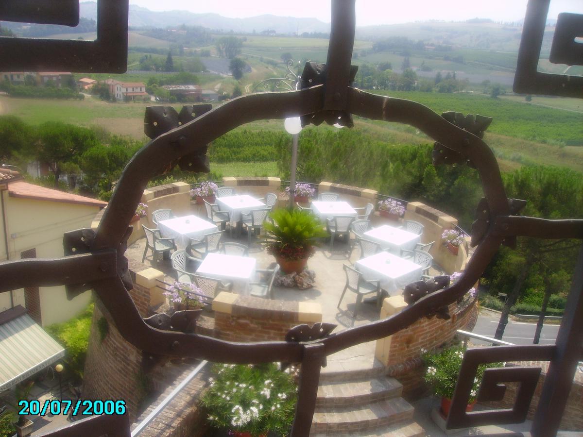 Hotel Antico Borgo ริโอโล แตร์เม ภายนอก รูปภาพ