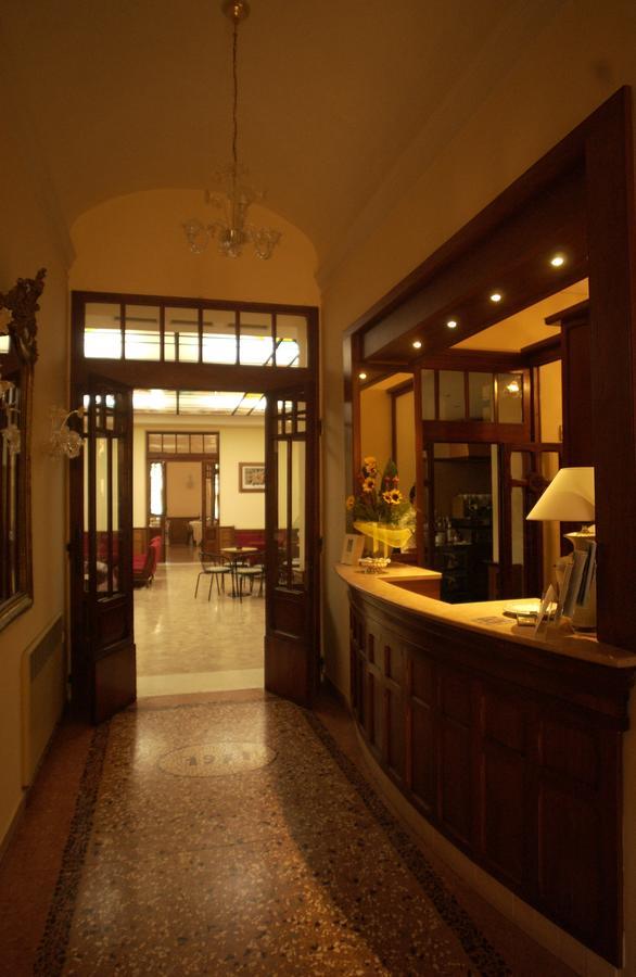 Hotel Antico Borgo ริโอโล แตร์เม ภายนอก รูปภาพ
