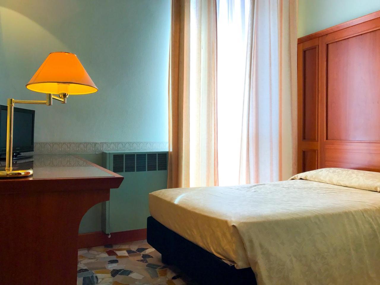 Hotel Antico Borgo ริโอโล แตร์เม ภายนอก รูปภาพ